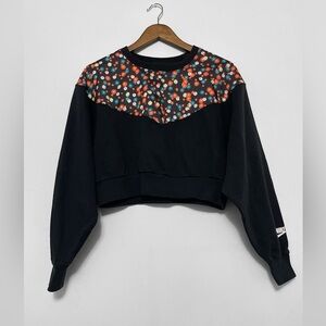 Nike Women's Heritage Floral Crew Sweatshirt